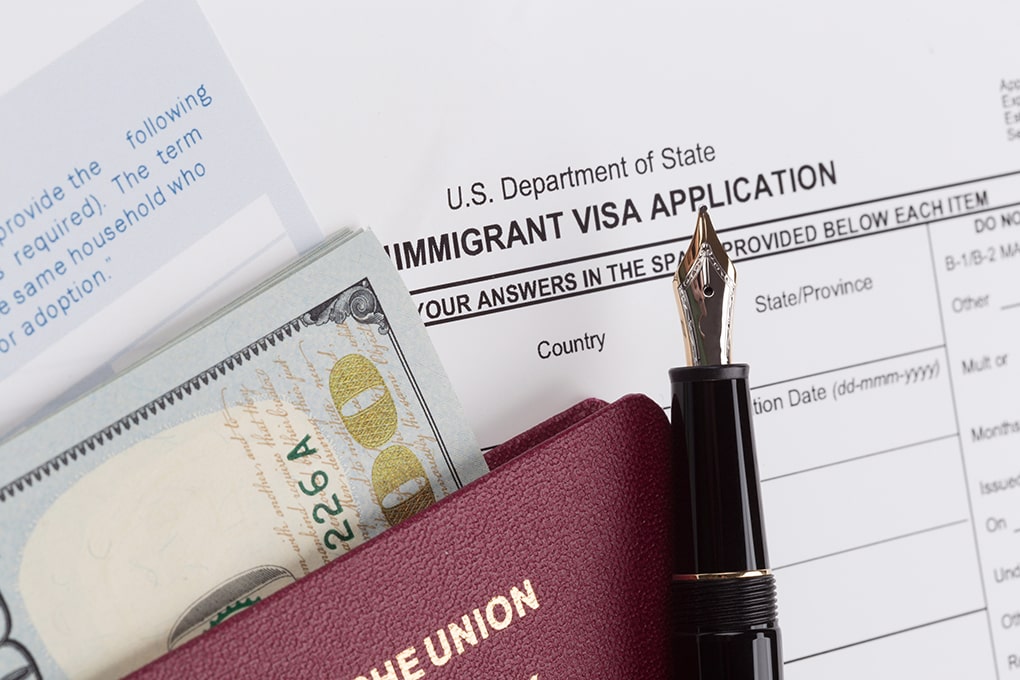 Requisitos obligatorios para el inversor EB5 en la solicitud de visa